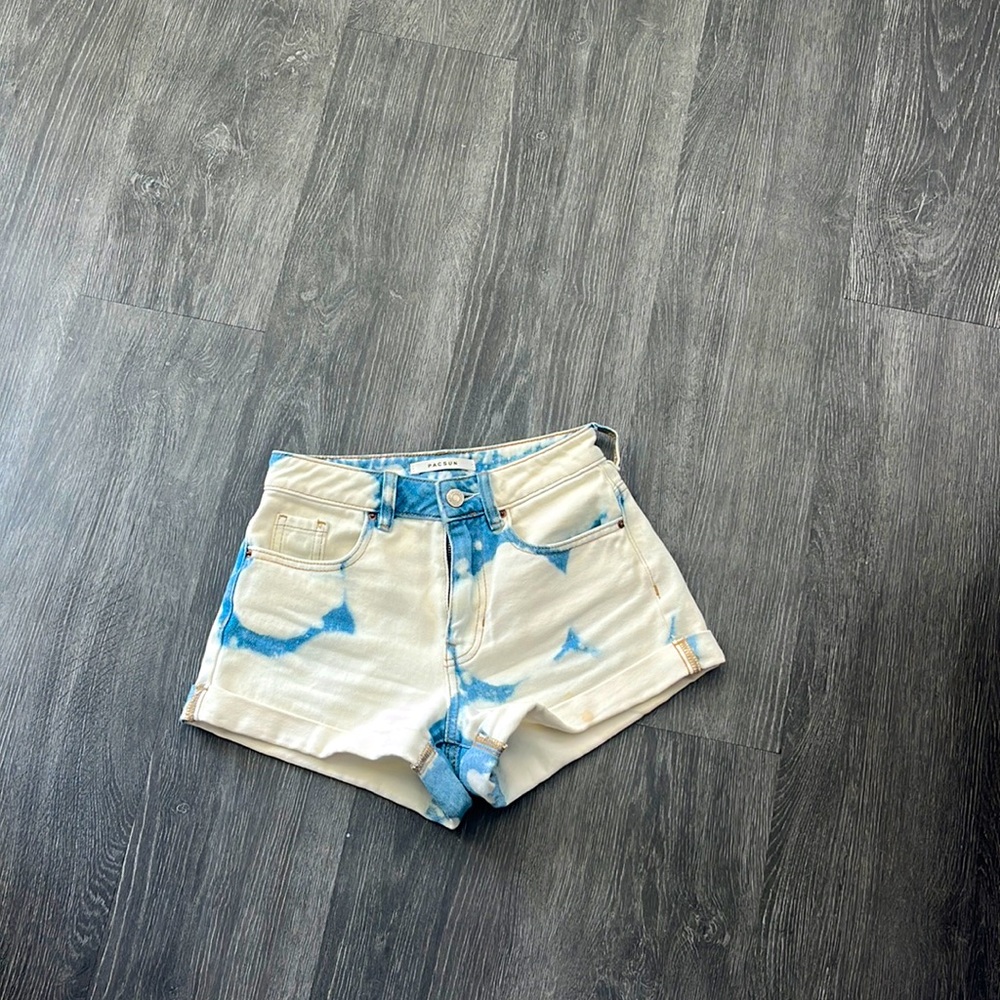 PacSun tie dye mom shorts
